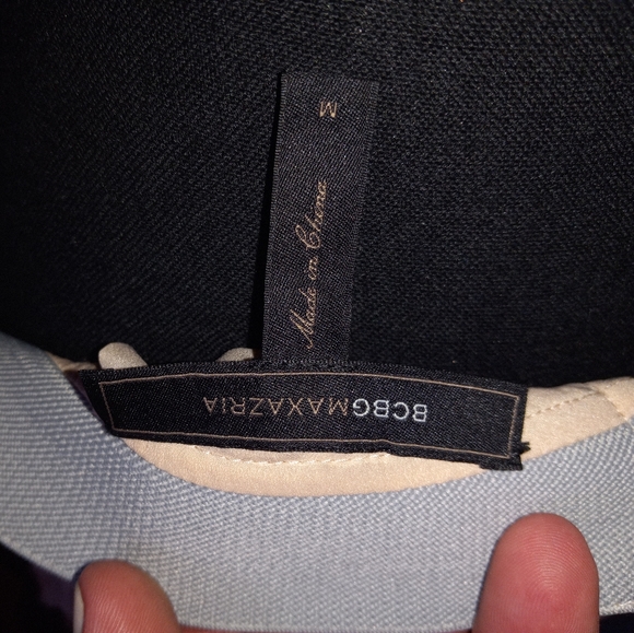 BCBGMAXAZRIA size medium sequin skirt peach or salmon colored - Picture 5 of 5